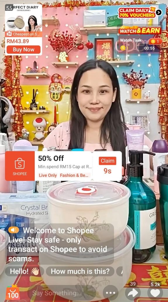 Shopee Affiliate Bell Hee Pek Wan said that livestreaming allows her to connect shoppers with the right products while demonstrating their quality and value in real time.